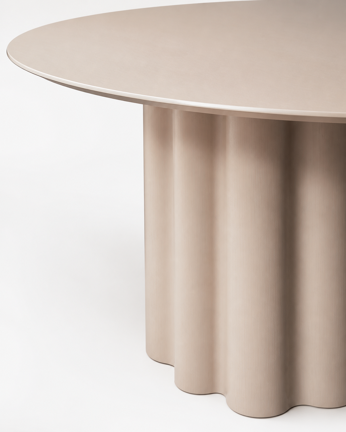Arc Round Dining Table — material detail