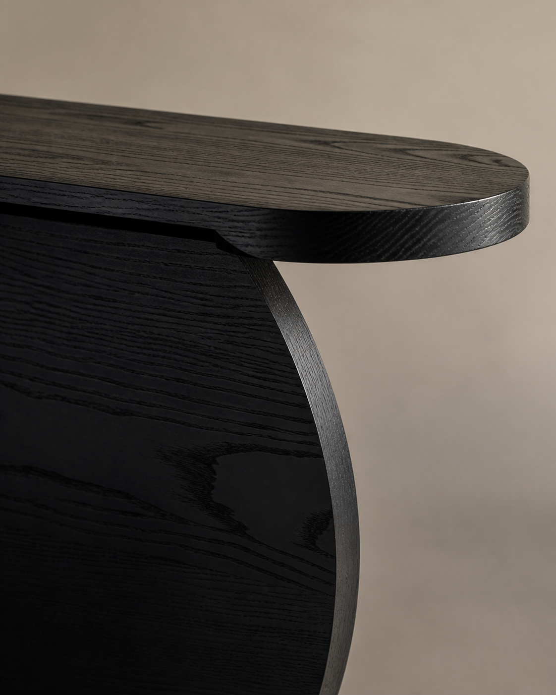 Frame Console Table — material detail
