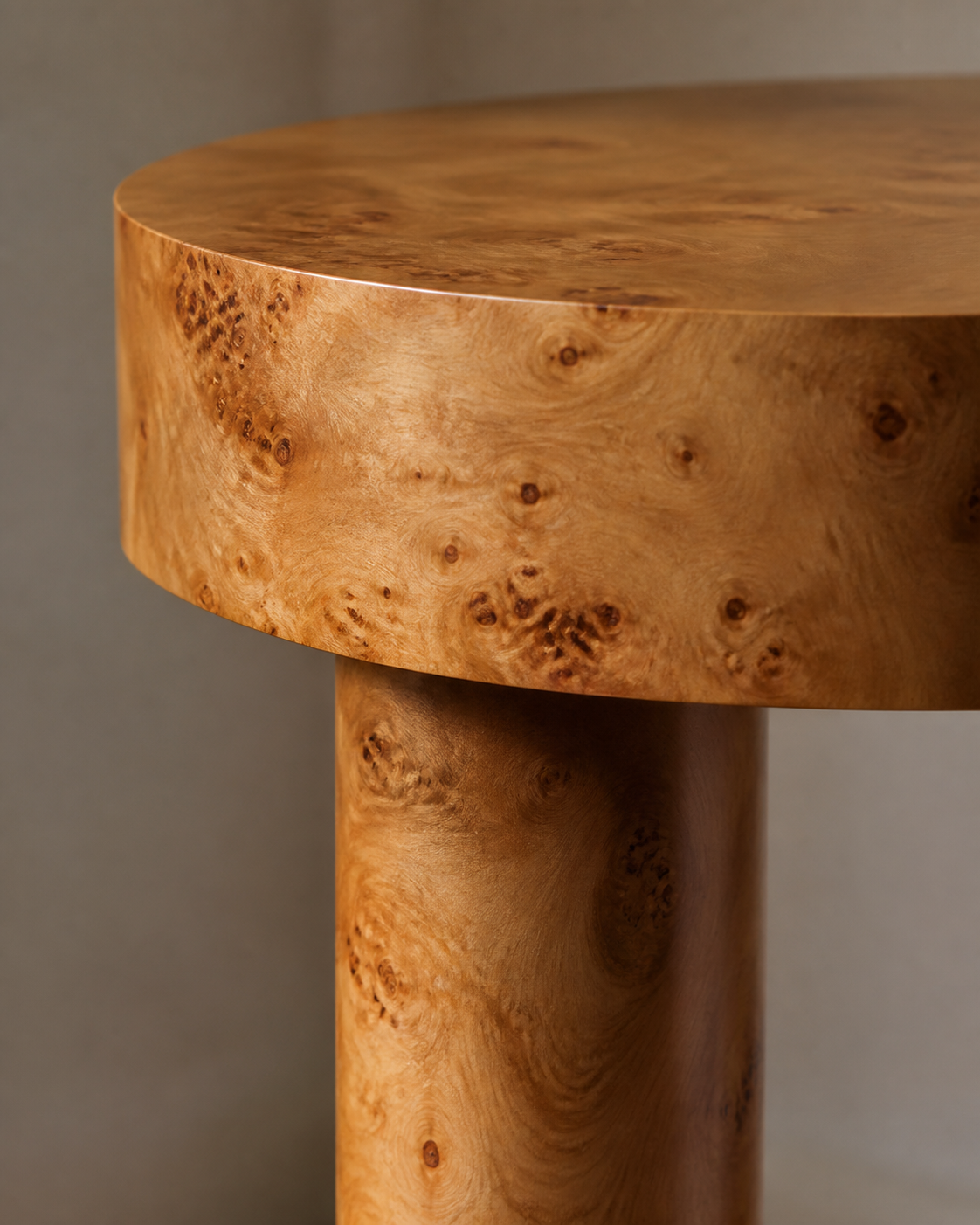Halo Desk — material detail
