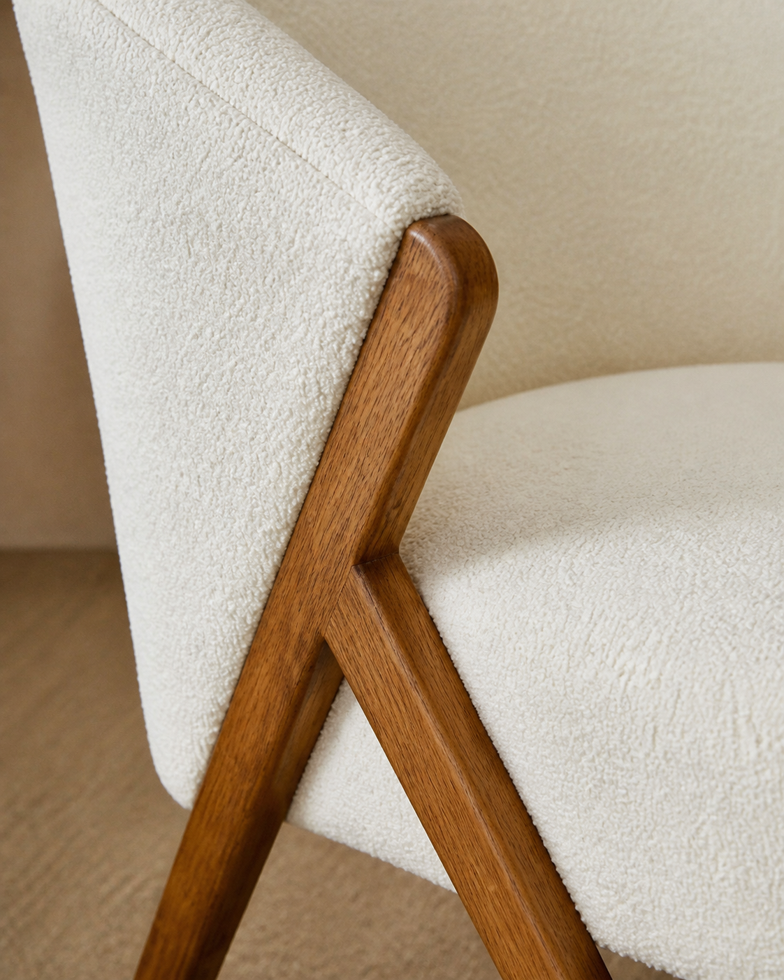 Pebble Lounge Chair — material detail