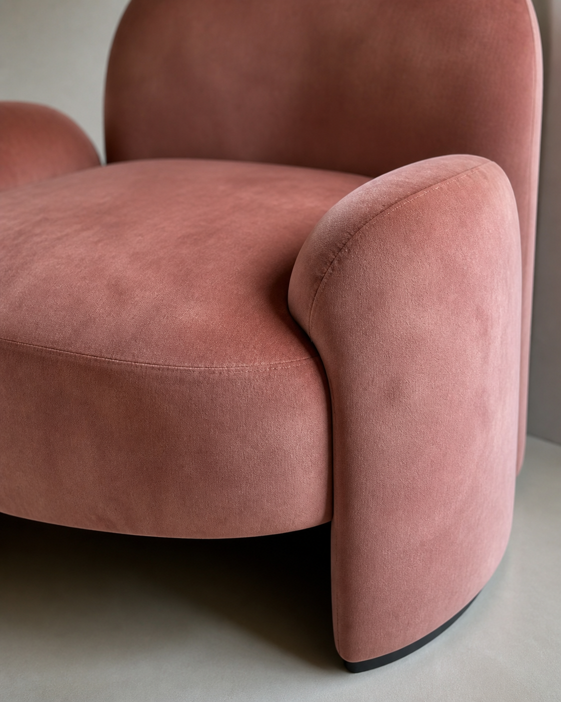 Terra Lounge Chair — material detail
